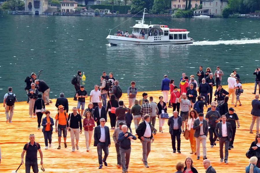 The Floating Piers, apertura da tutto esaurito