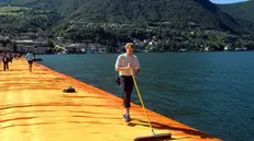 Le pulizie su The Floating Piers