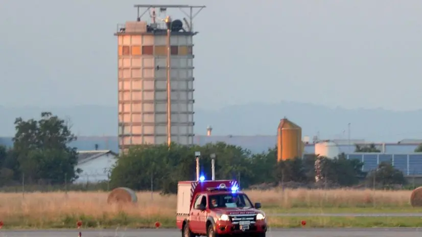 Vigili del fuoco sulla pista di Montichiari