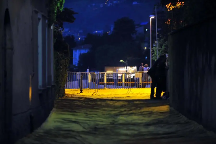 The Floating Piers, la Cenerentola del Sebino chiude a mezzanotte