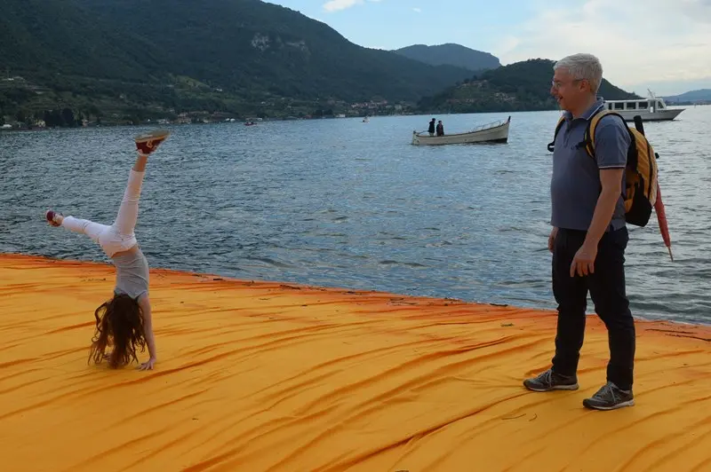 The Floating Piers, una domenica d'assalto