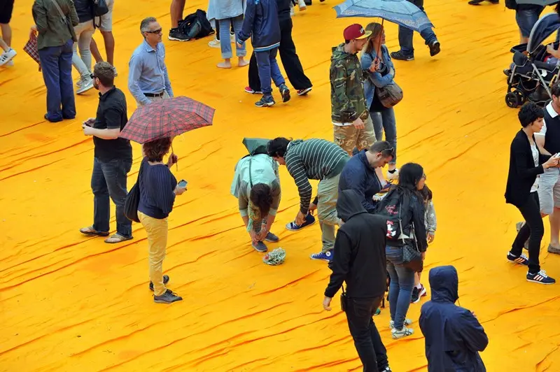 The Floating Piers, una domenica d'assalto