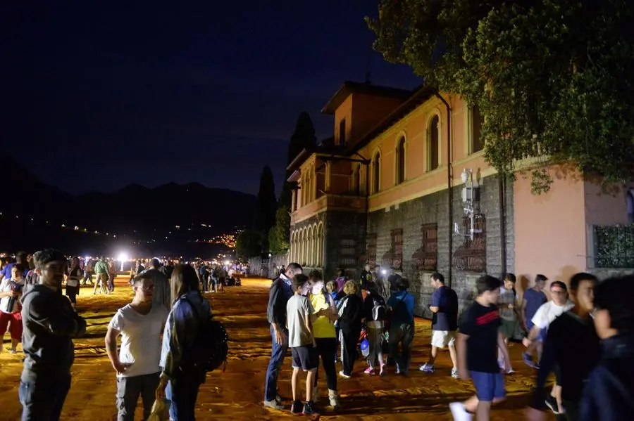 The Floating Piers, scatti notturni