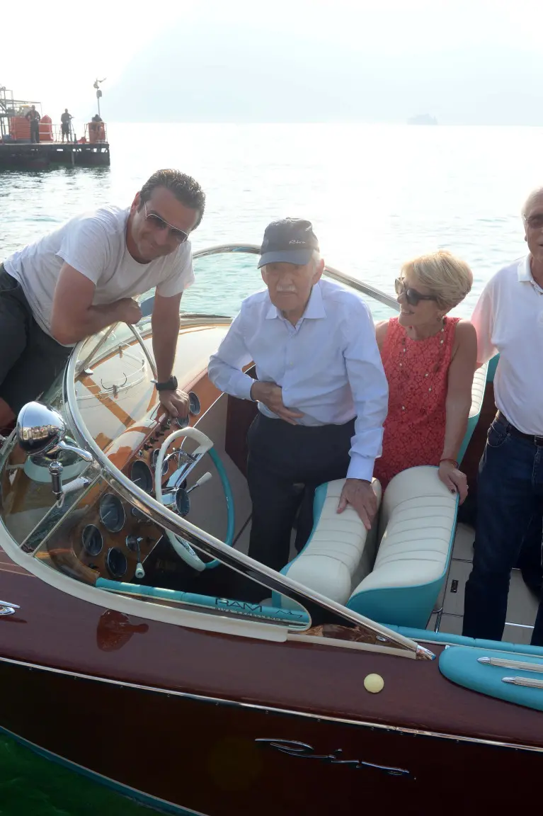 The Floating Piers, la Cenerentola del Sebino chiude a mezzanotte