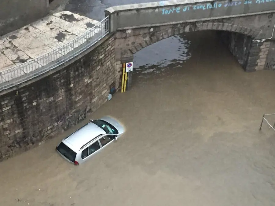 Allagamenti in via Corsica