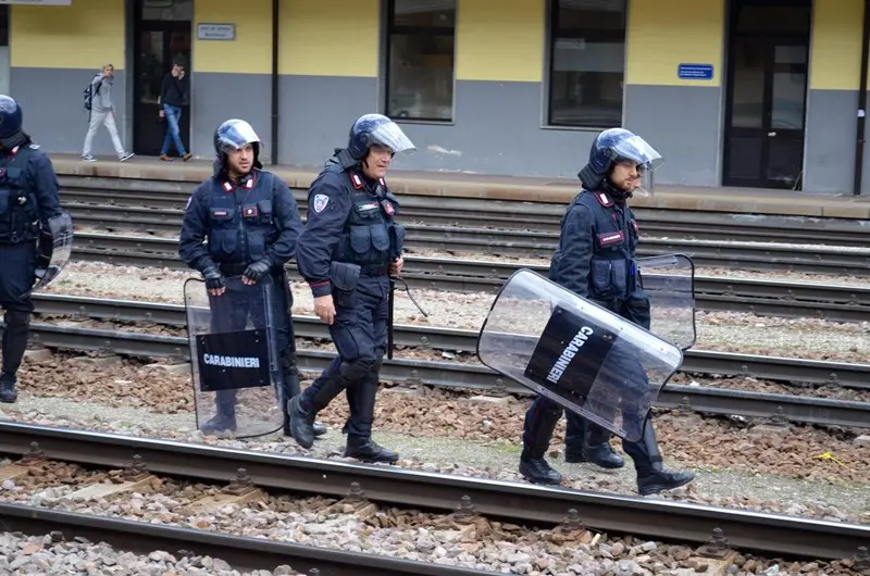 Polizia e black block, alta tensione al Brennero
