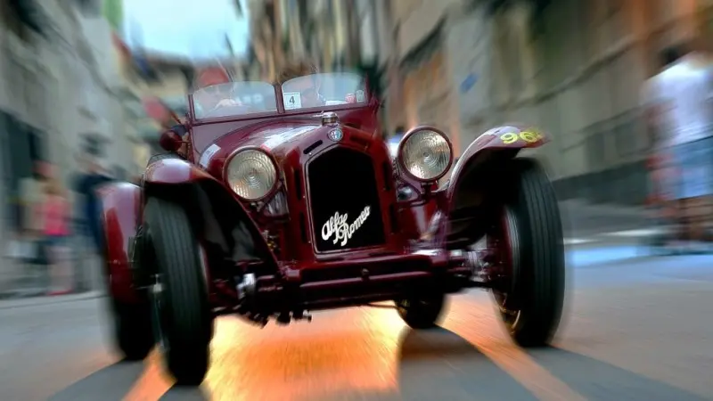 "Mitica Alfa", uno degli scatti tratti dalla sezione Mille Miglia 2015 di Zoom