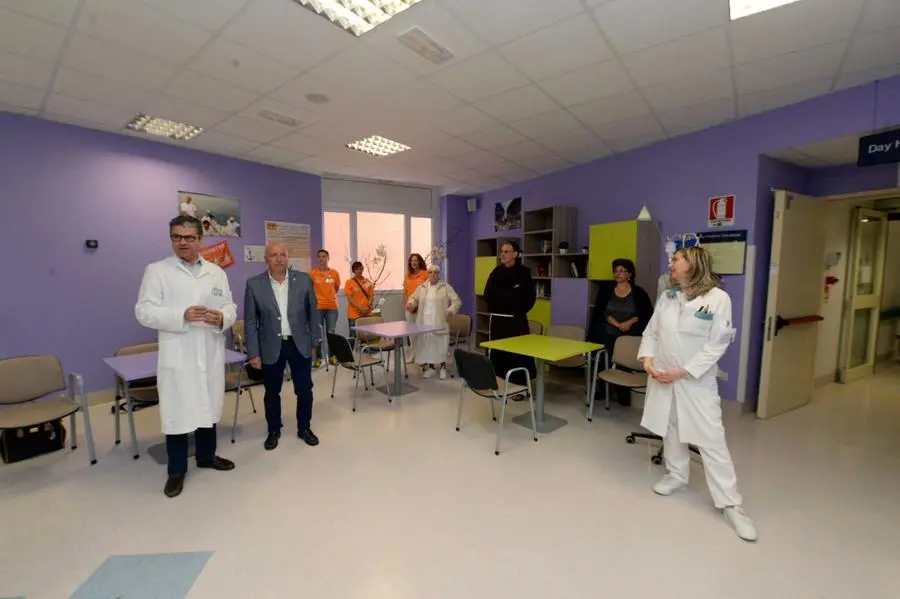 Il nuovo atrio all'oncologia medica del Civile