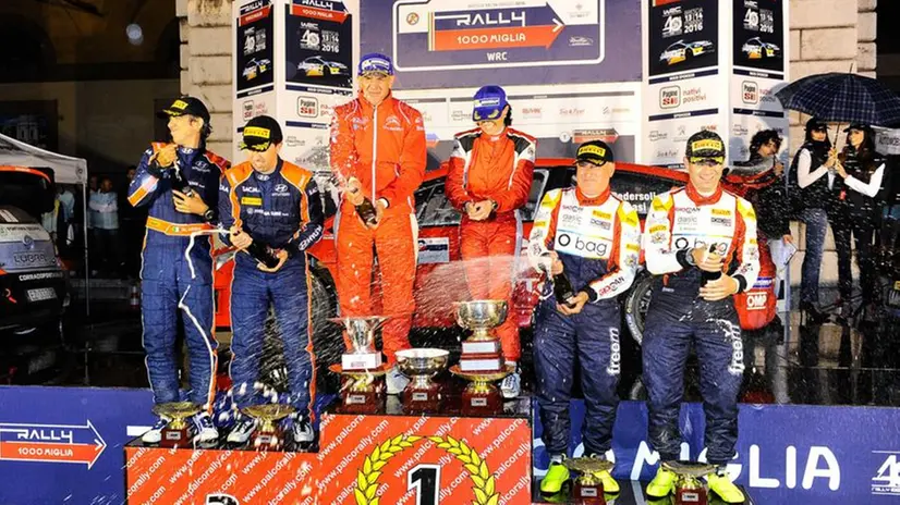 Il trionfo di Pedersoli al Mille Miglia