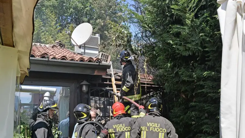 Vigili del Fuoco al lavoro nel chiosco da Franco
