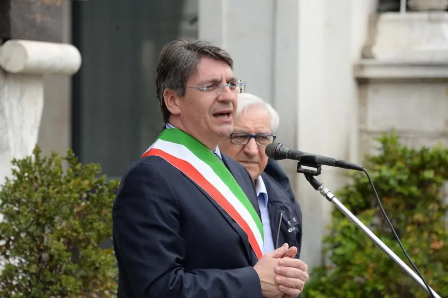 La commemorazione in piazza Loggia