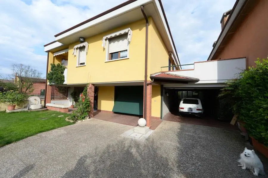 Rapina violenta a Bagnolo Mella
