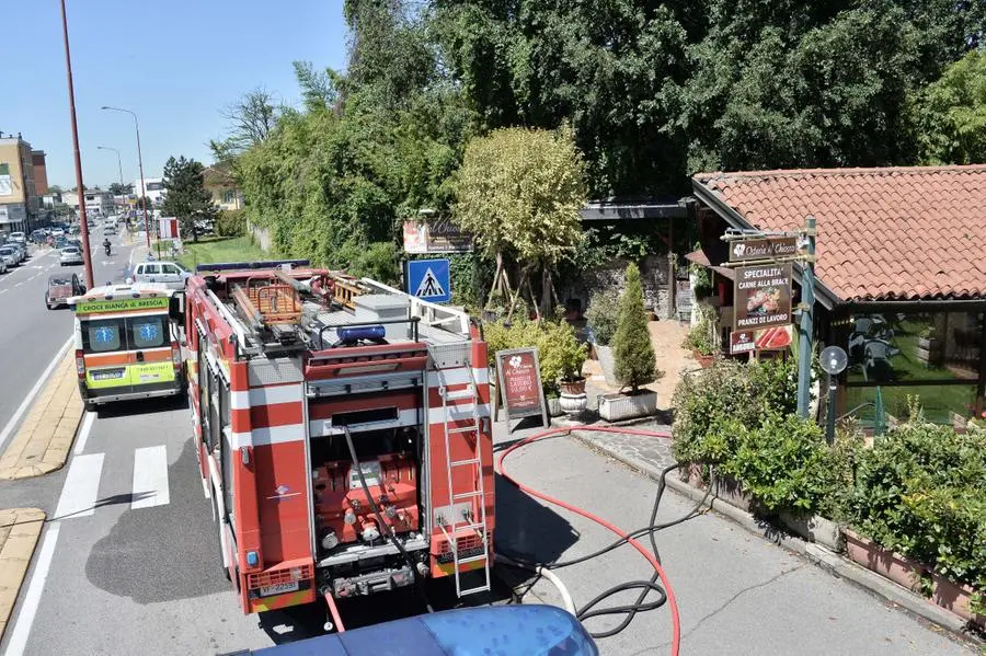 Vigili del Fuoco al lavoro nel chiosco da Franco