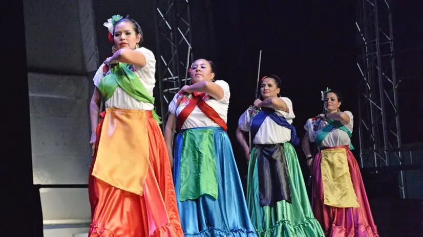 Festa dei Popoli al PalaBanco /2