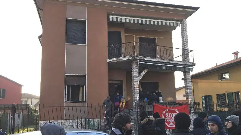Duplice delitto Donegani, occupata la casa dell'orrore