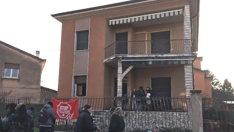 Duplice delitto Donegani, occupata la casa dell'orrore