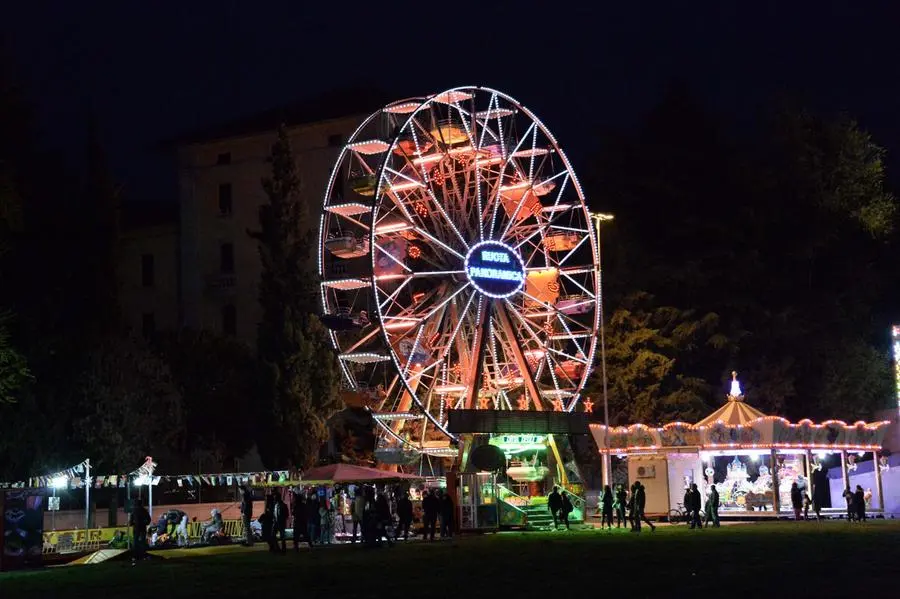 Luci del Luna Park a Campo Marte