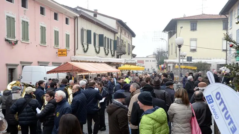 In piazza con noi a Castelcovati