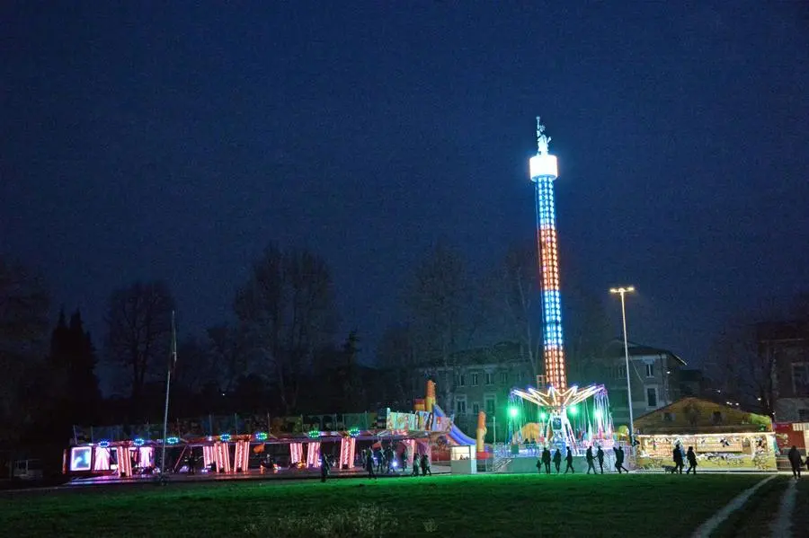 Luci del Luna Park a Campo Marte