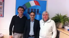 Al centro Mario Bailo segretario della UIl di Brescia con Roberto Maestrelli e Raffaele Merigo