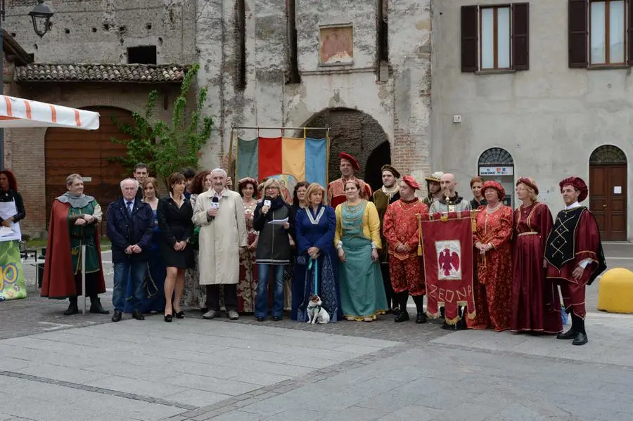 In Piazza con noi a Urago d'Oglio