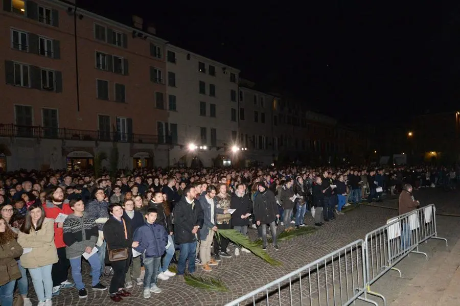 La Veglia delle palme con il vescovo Monari