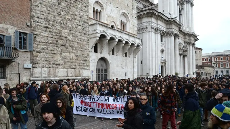 Foto della manifestazione studentesca della scorsa settimana