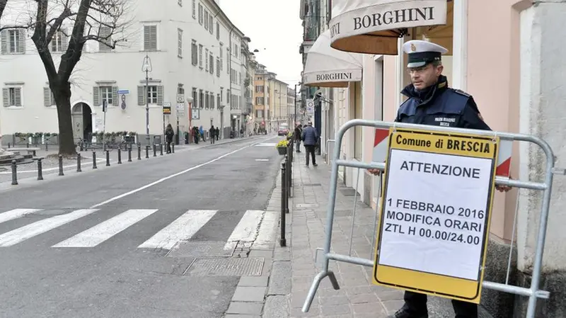 Ztl, cambio di orari: così la prima giornata