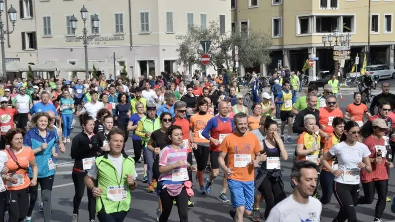 Vivicittà, 3.500 i runner al via