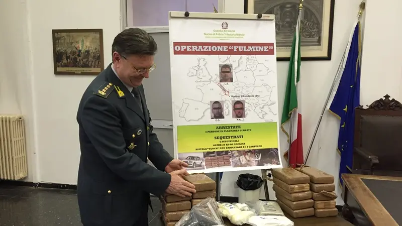 La cocaina sequestrata dalla Gdf