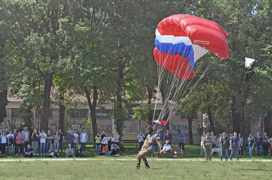 Truppe aviotrasportate a Campo Marte