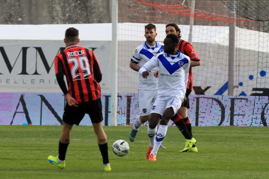 Il Brescia in campo a Lanciano