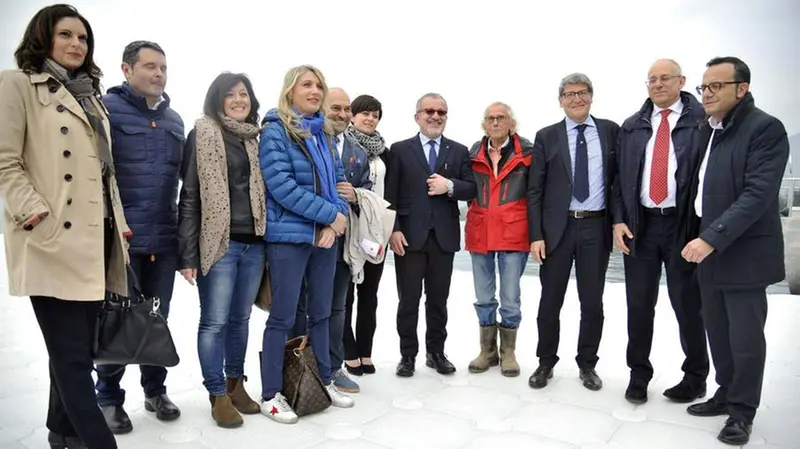 Il presidente Maroni con Christo