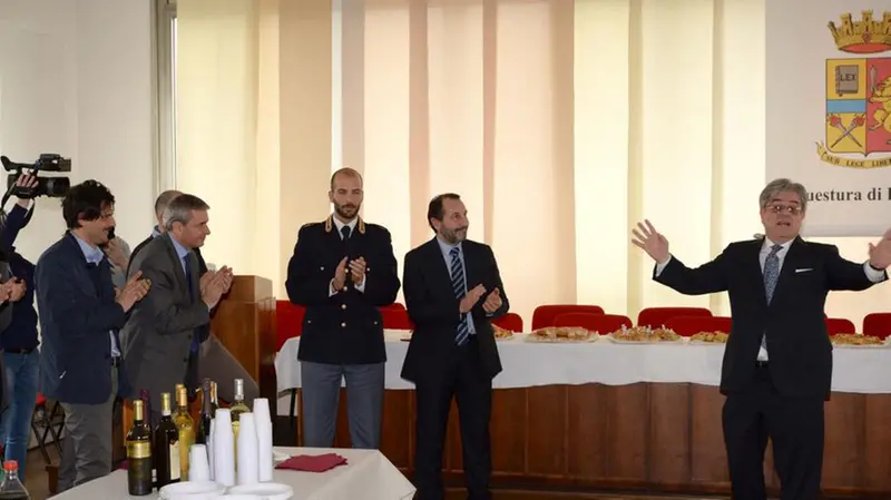 I saluti del questore Esposito