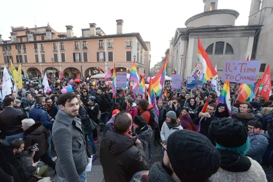 Piazza Mercato, la manifestazione dello #svegliaitalia