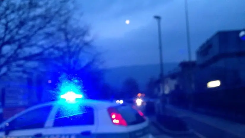 Via Branze chiusa per ribaltamento