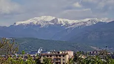 Gölem imbiancato al 25 aprile