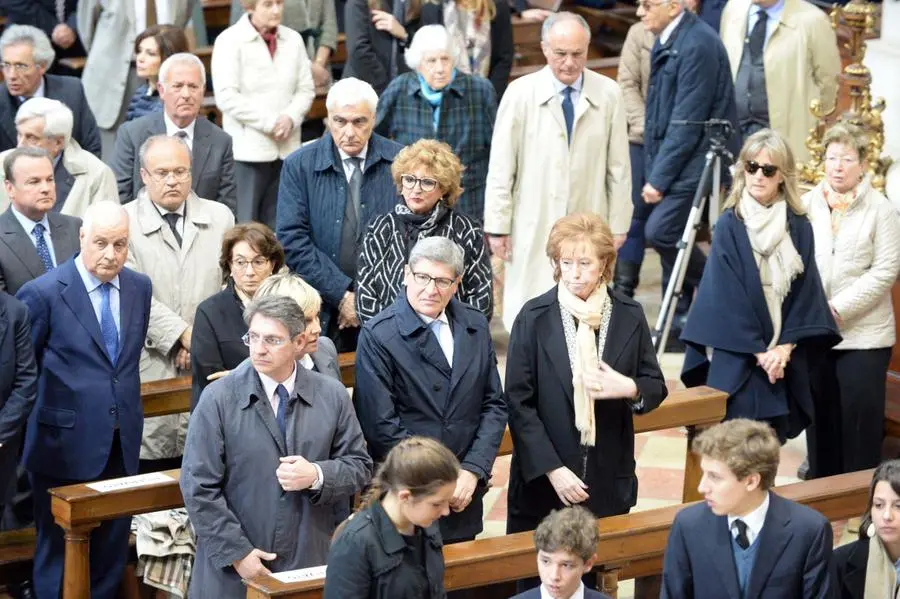 L'addio in cattedrale ad Alberto Folonari