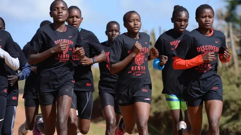 Atleti si allenano al Discovery Kenya 2016