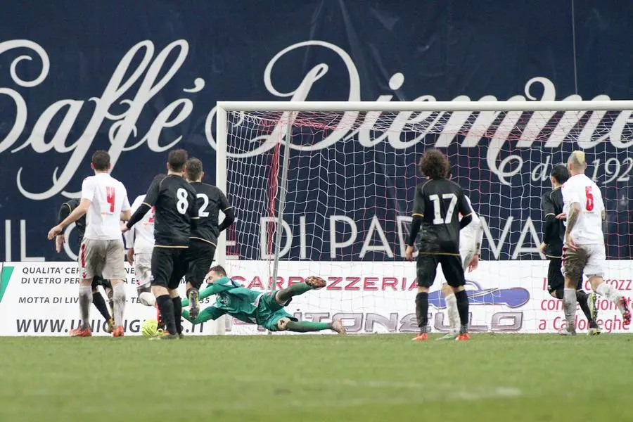 Padova-FeralpiSalò 2-0