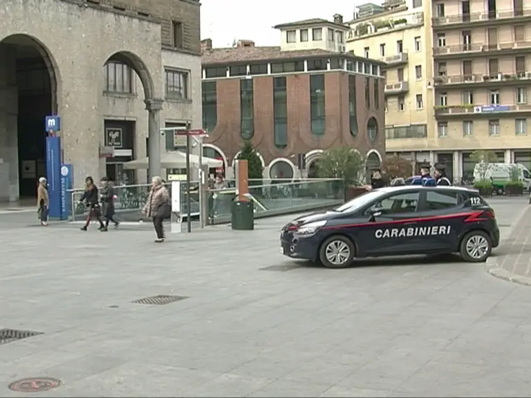 Stazioni sorvegliate da Polizia e Carabinieri