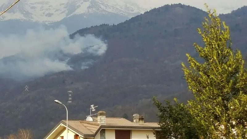 Pasqua di fuoco, incendi sopra Grevo