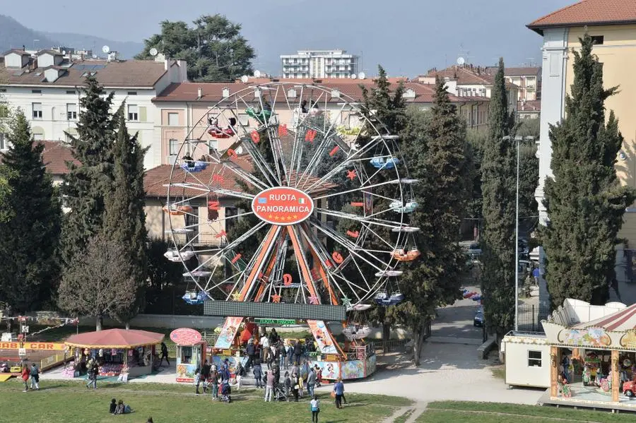 Il Luna Park a Campo Marte