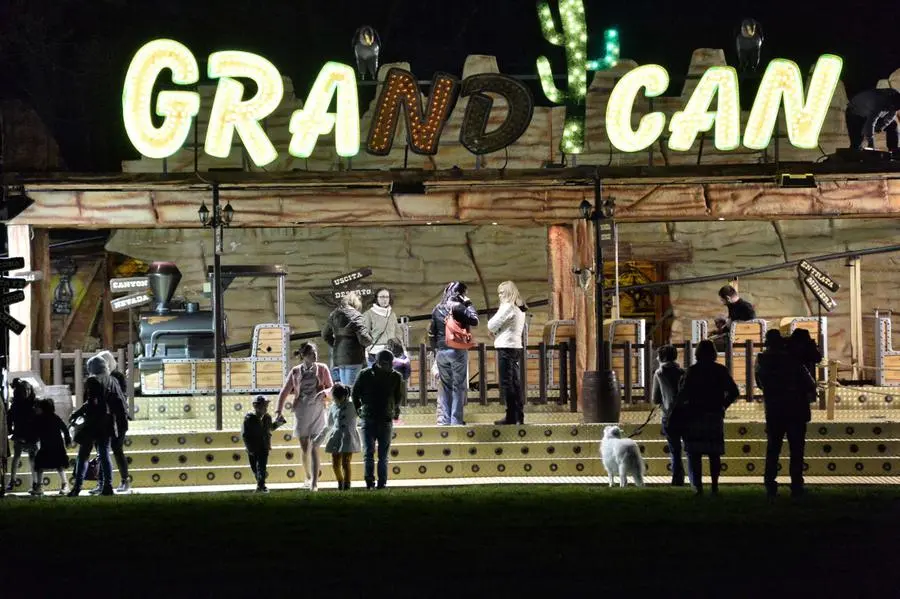 Luci del Luna Park a Campo Marte