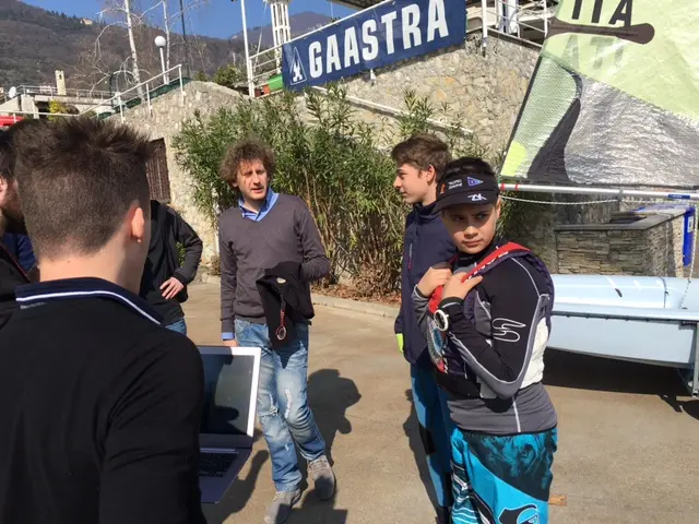 La presentazione della maglia tecnologica di Xeos.it