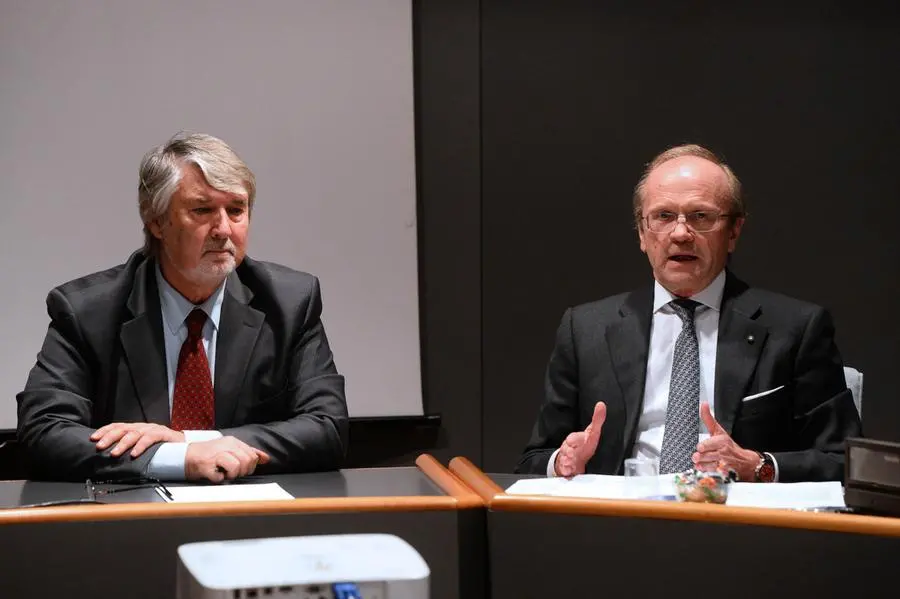 Il ministro Poletti in Aib