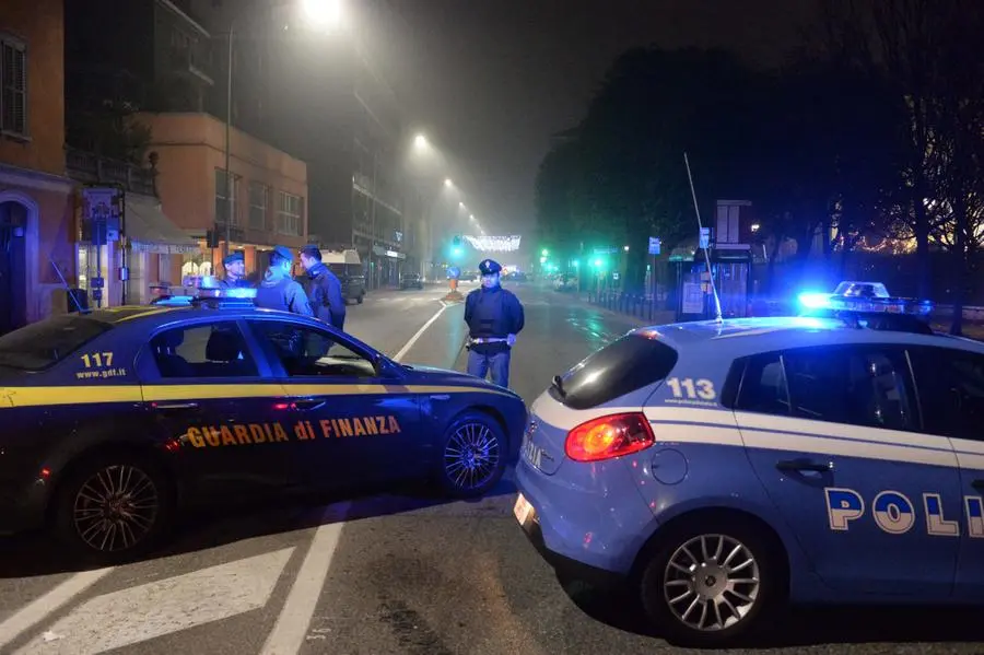 Allarme bomba in via Milano