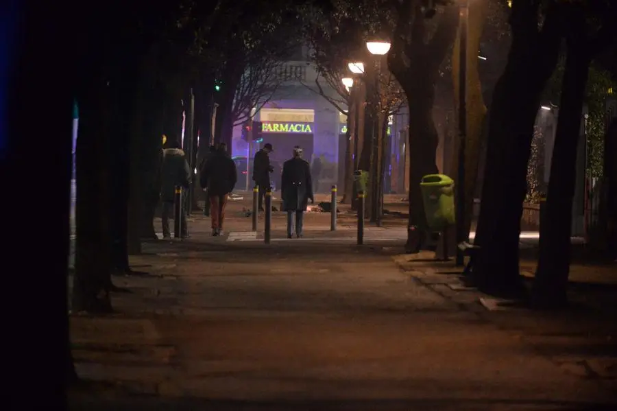 Allarme bomba in via Milano