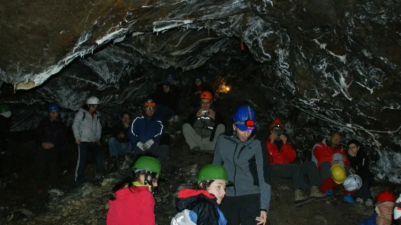 Messa di fine anno negli abissi della miniera Quattro Ossi