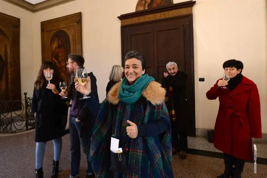 In Piazza con Noi, in Broletto i saluti al 2015